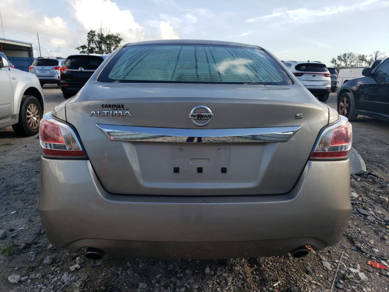 2015 Nissan Altima VIN 1N4AL3AP3FC138007 Copart auction photo, water/flood damage thumbnail 6