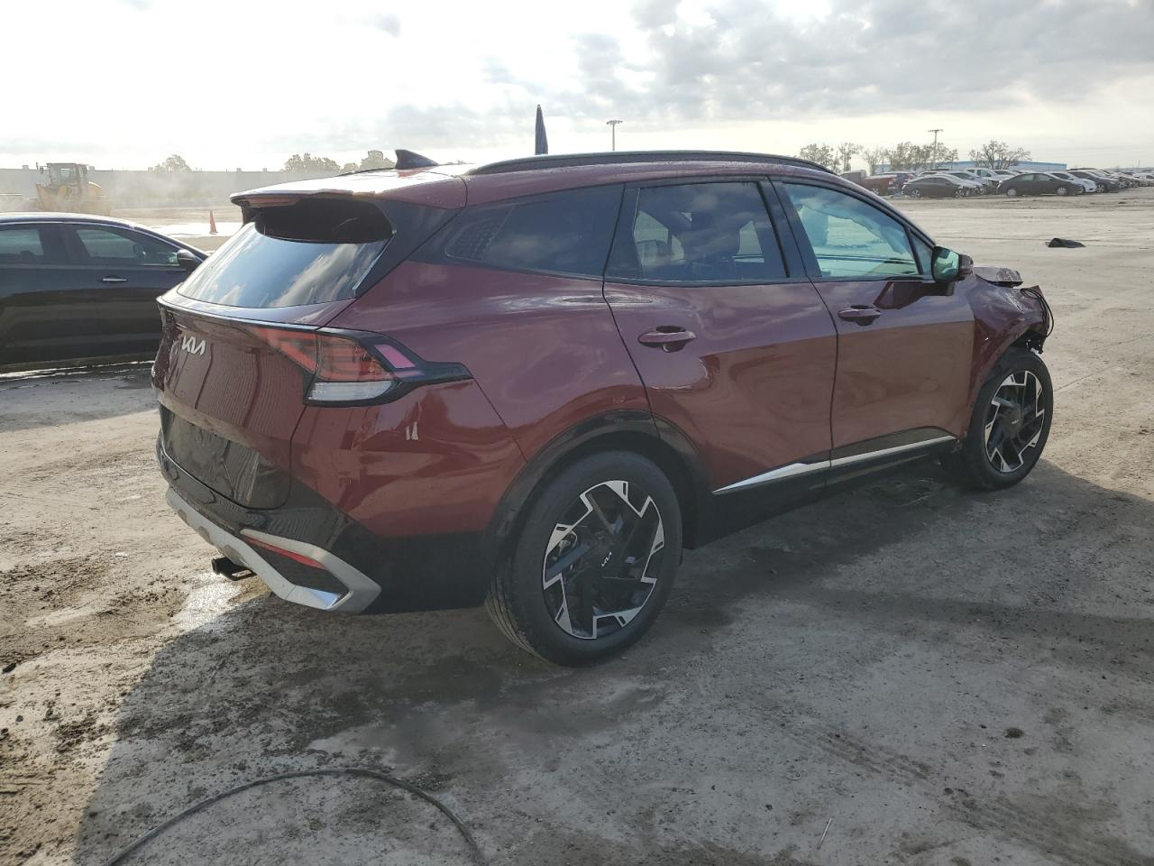 2023 KIA Sportage VIN 5XYK53AF5PG063212 Copart auction photo, front end damage thumbnail 3