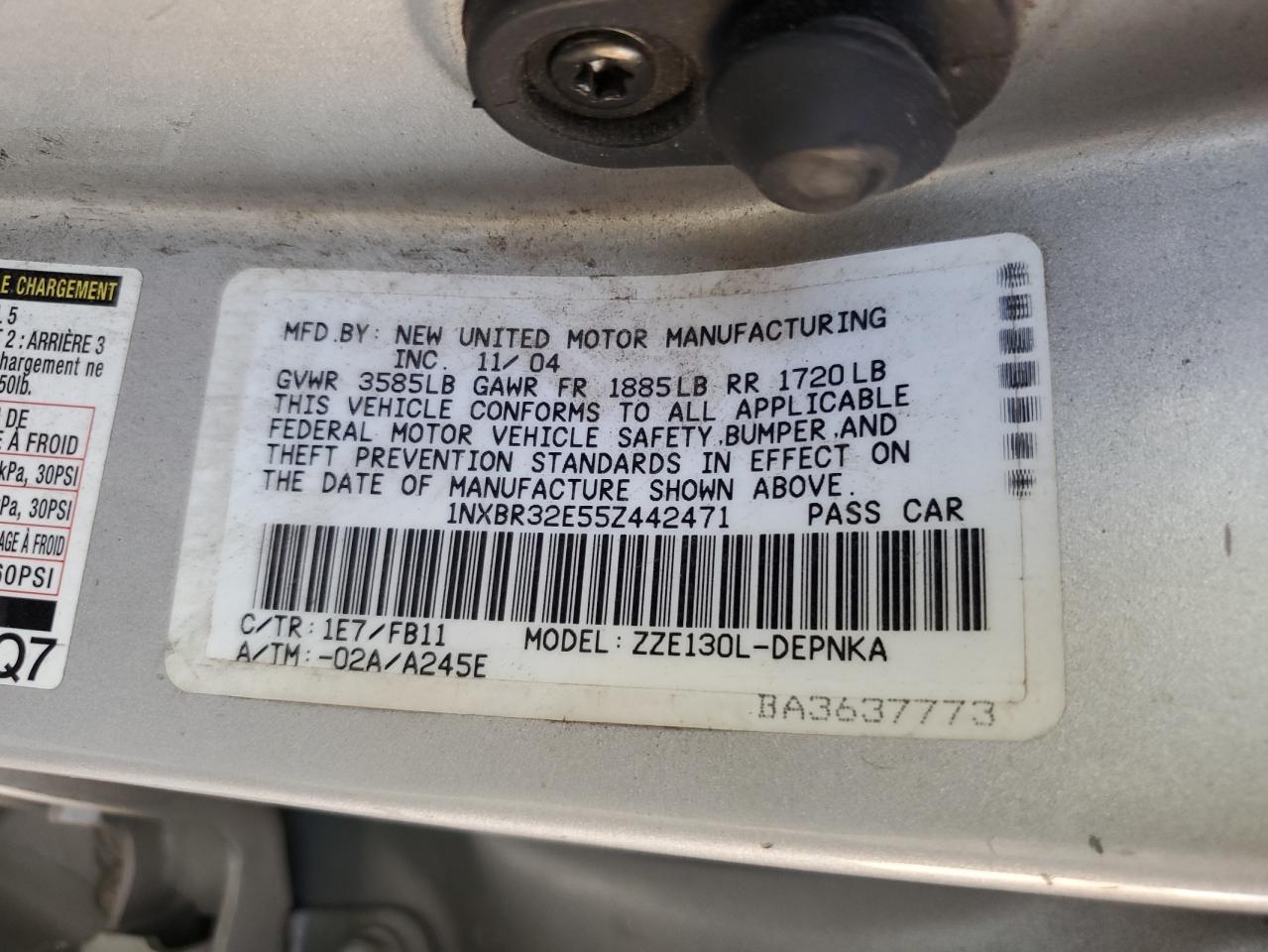 2005 Toyota Corolla VIN 1NXBR32E55Z442471 Copart auction photo, front end / rear end damage thumbnail 12