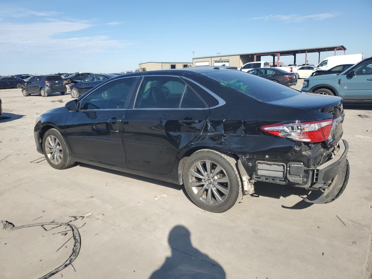 2016 Toyota Camry VIN 4T1BF1FK5GU576428 Copart auction photo, rear end / side damage thumbnail 2