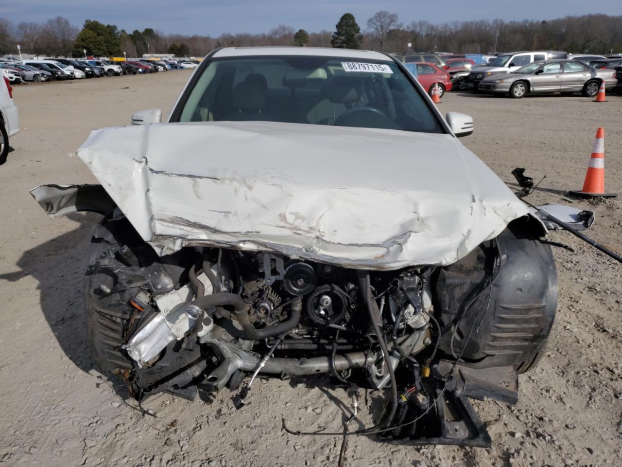 2010 Mercedes-Benz C-klasse VIN WDDGF5EB7AF471488 Copart auction photo, front end damage thumbnail 5