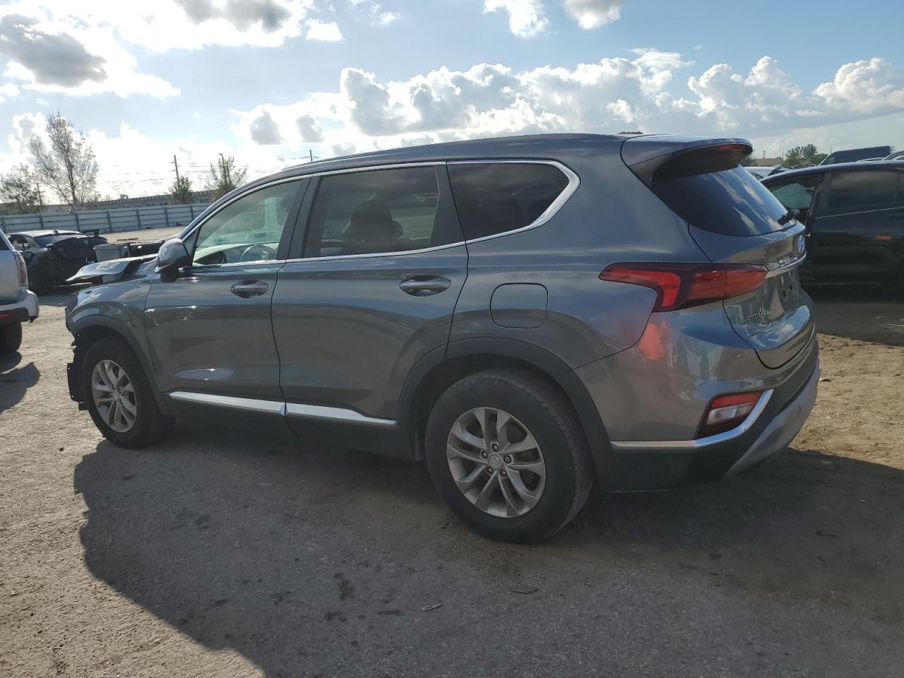 2019 Hyundai Santa Fe VIN 5NMS23AD2KH016466 Copart auction photo, front end damage thumbnail 2