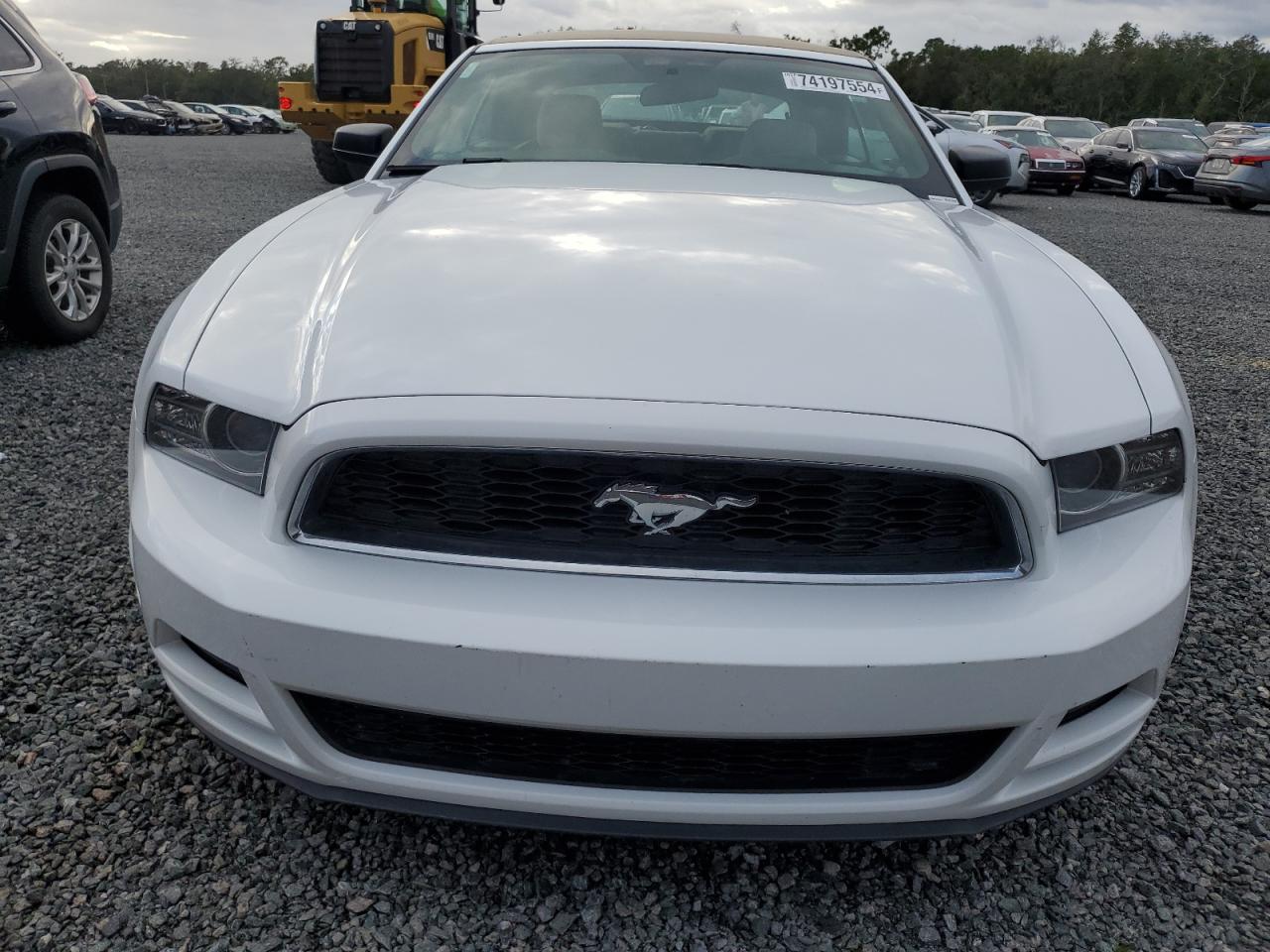 2014 Ford Mustang VIN 1ZVBP8EM2E5283166 Copart auction photo, water/flood damage thumbnail 5