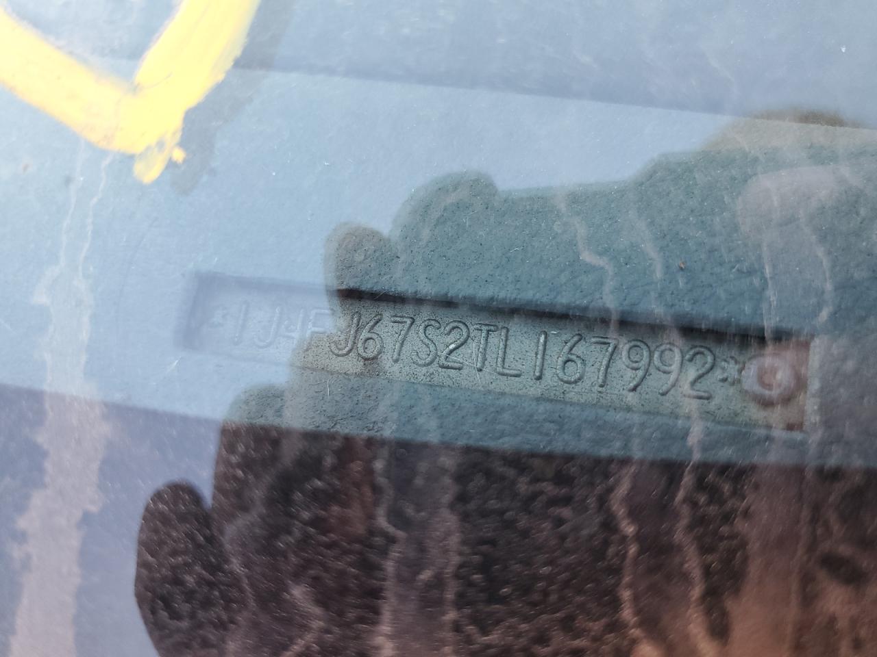 1996 Jeep Grand Cherokee VIN 1J4FJ67S2TL167992 Copart auction photo, all over damage thumbnail 16