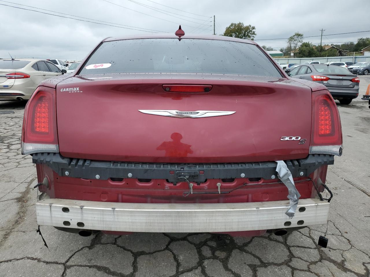 2019 Chrysler 300 VIN 2C3CCABG1KH569558 Copart auction photo, side / rear end damage thumbnail 6