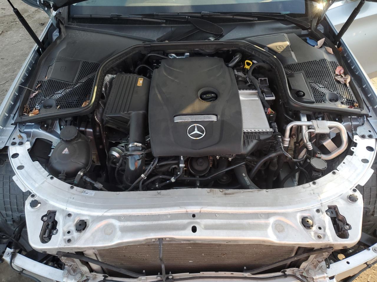 2018 Mercedes-Benz C-klasse VIN 55SWF4KB1JU242957 Copart auction photo, front end / minor dent/scratches damage thumbnail 11