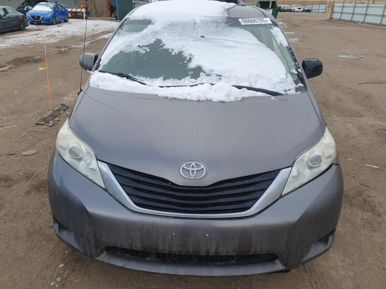 2014 Toyota Sienna VIN 5TDKK3DC0ES424078 Copart auction photo, rear end / front end damage thumbnail 12