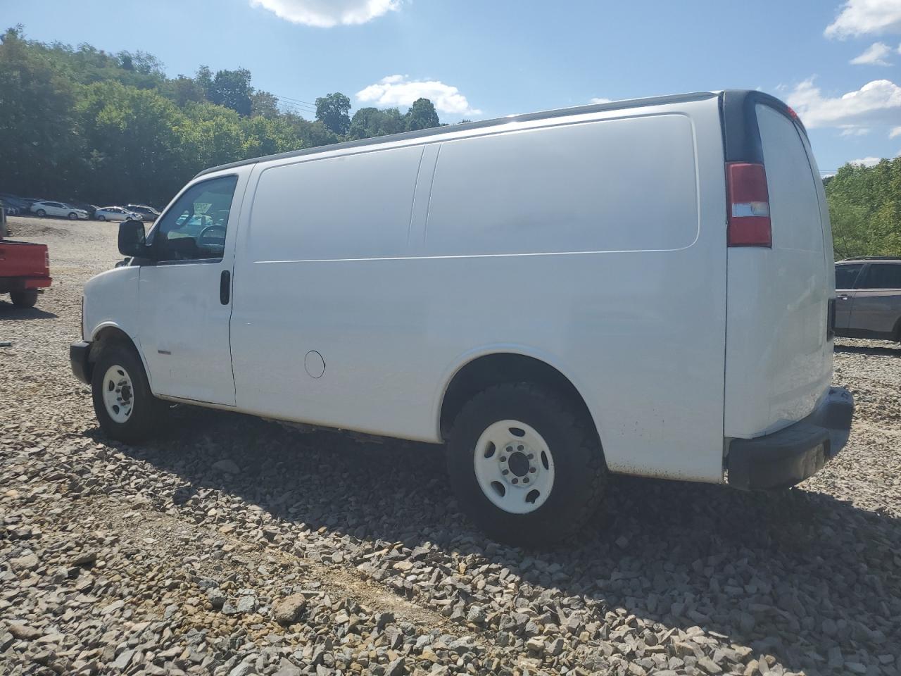 2017 Chevrolet Express VIN 1GCWGAF15H1322148 Copart auction photo, minor dent/scratches damage thumbnail 2