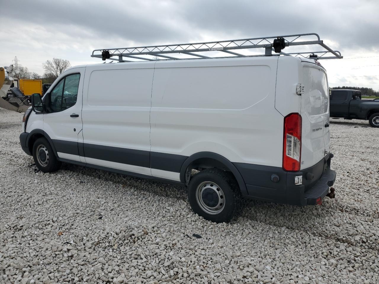 2018 Ford Transit VIN 1FTYR2ZM5JKA09678 Copart auction photo, front end damage thumbnail 2