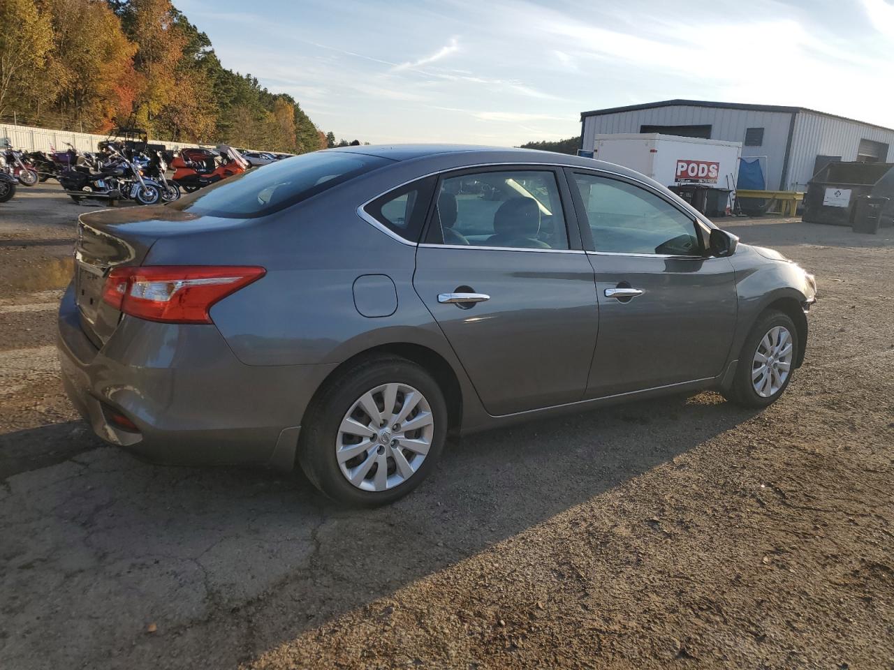 2019 Nissan Sentra VIN 3N1AB7AP1KY305926 Copart auction photo, front end damage thumbnail 3