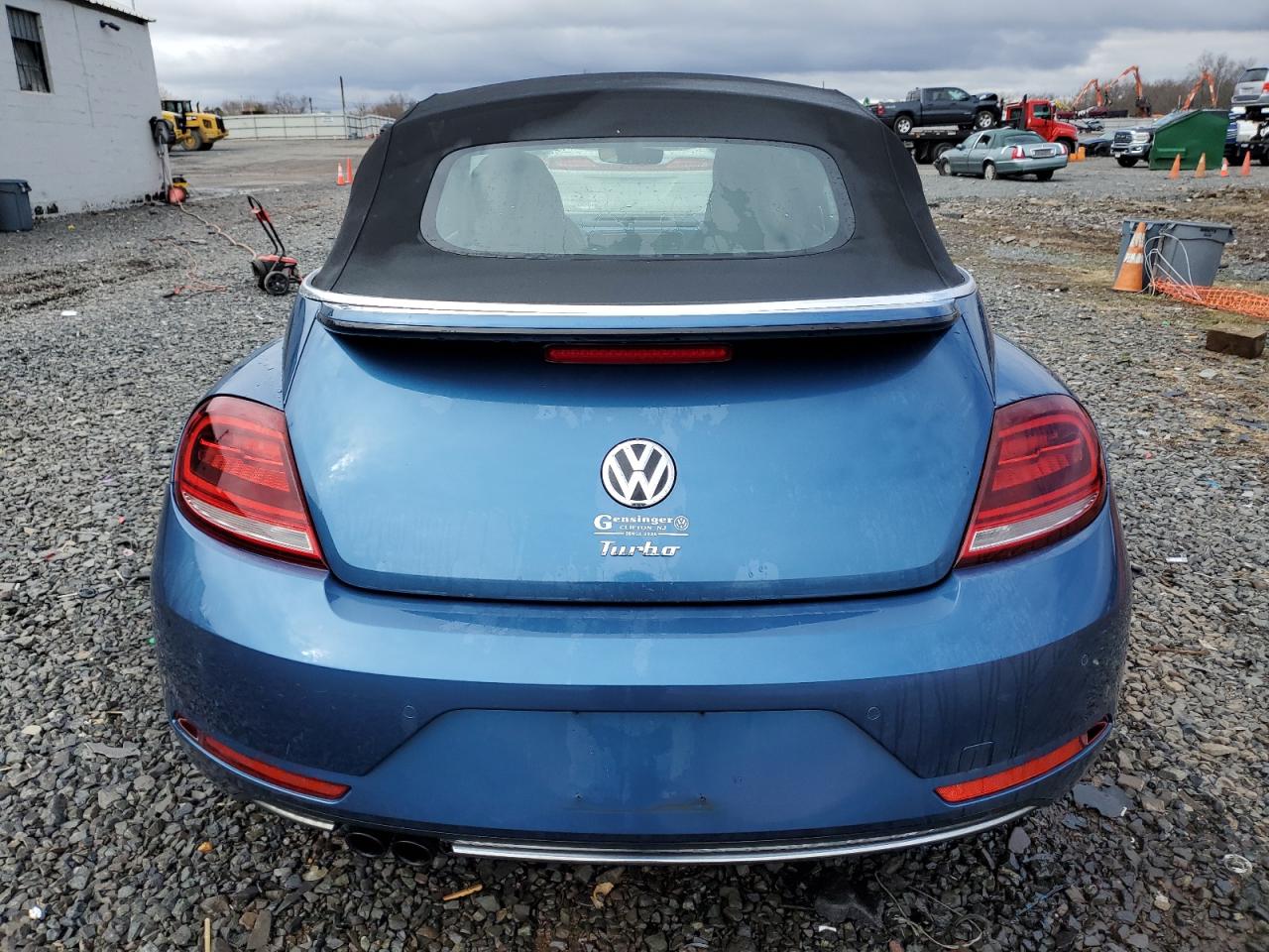 2019 Volkswagen Beetle VIN 3VW5DAAT3KM512034 Copart auction photo, front end / side damage thumbnail 6