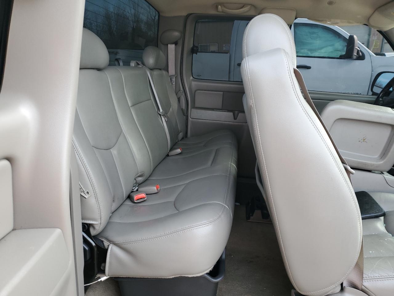 2007 Chevrolet Silverado VIN 1GCEC19T37Z178281 Copart auction photo, all over damage thumbnail 10