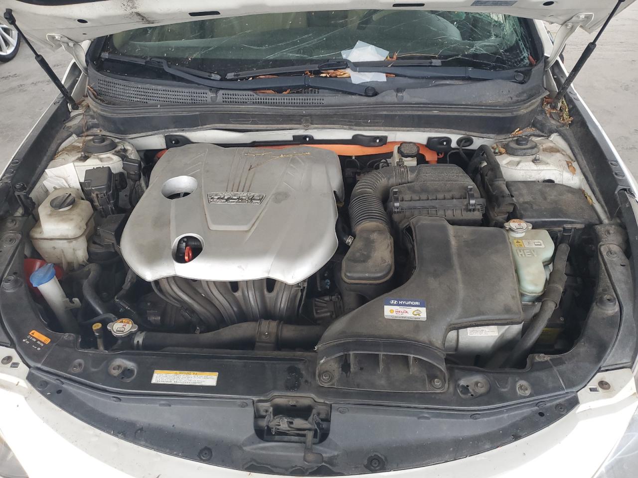 2015 Hyundai Sonata VIN KMHEC4A4XFA124720 Copart auction photo, side / front end damage thumbnail 11