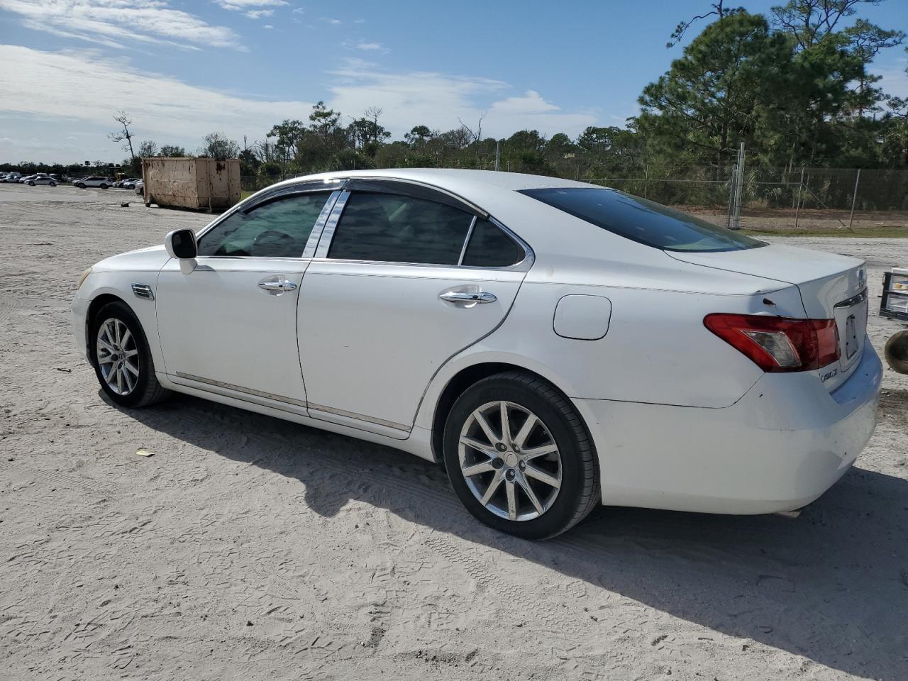 2007 Lexus ES VIN JTHBJ46G072048631 Copart auction photo, normal wear / minor dent/scratches damage thumbnail 2
