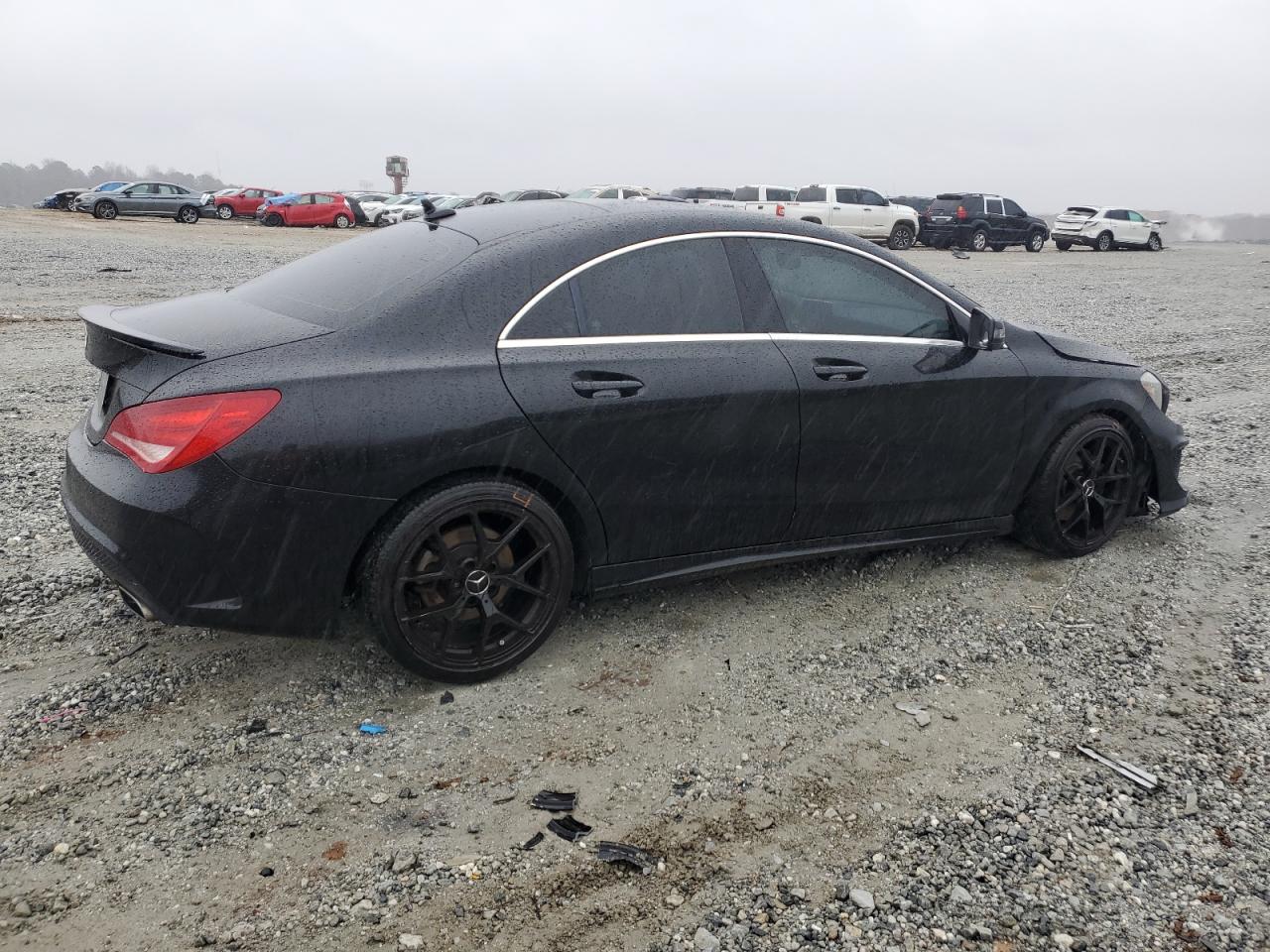 2014 Mercedes-Benz CLA-klasse VIN WDDSJ4EB9EN068692 Copart auction photo, front end / minor dent/scratches damage thumbnail 3