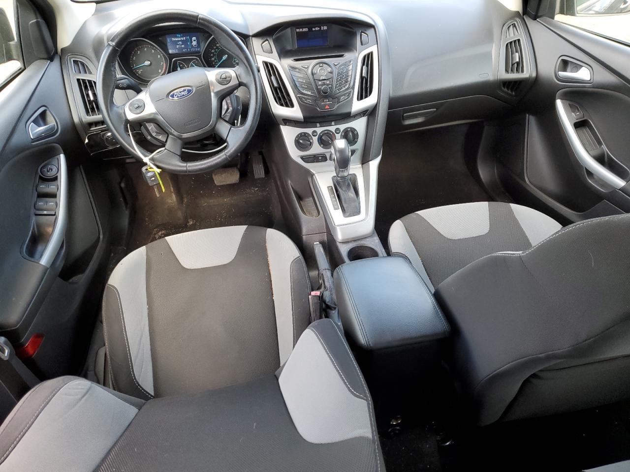 2012 Ford Focus VIN 1FAHP3K26CL432597 Copart auction photo, front end / minor dent/scratches damage thumbnail 8