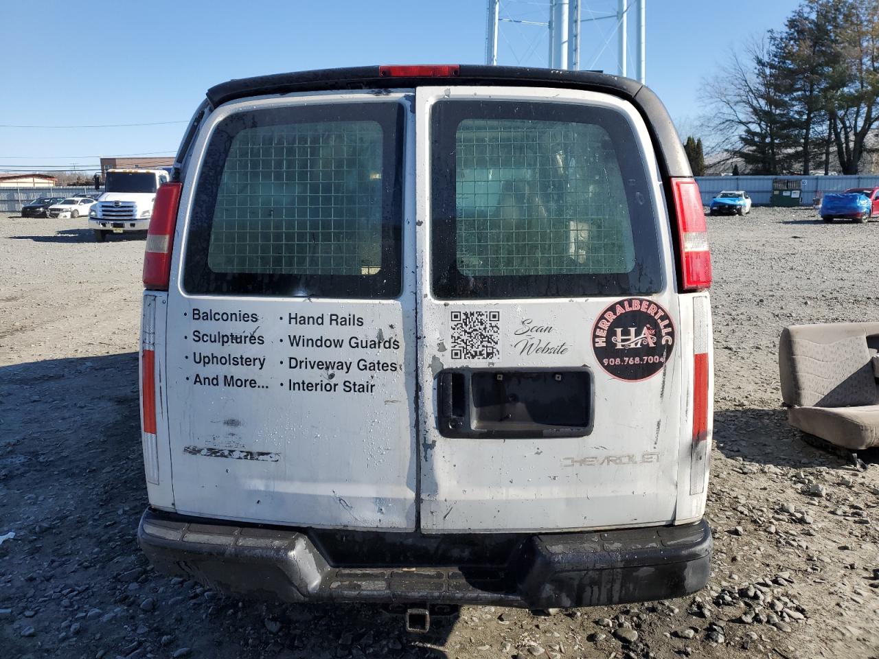 2006 Chevrolet Express VIN 1GCGG25V961113006 Copart auction photo, side damage thumbnail 6