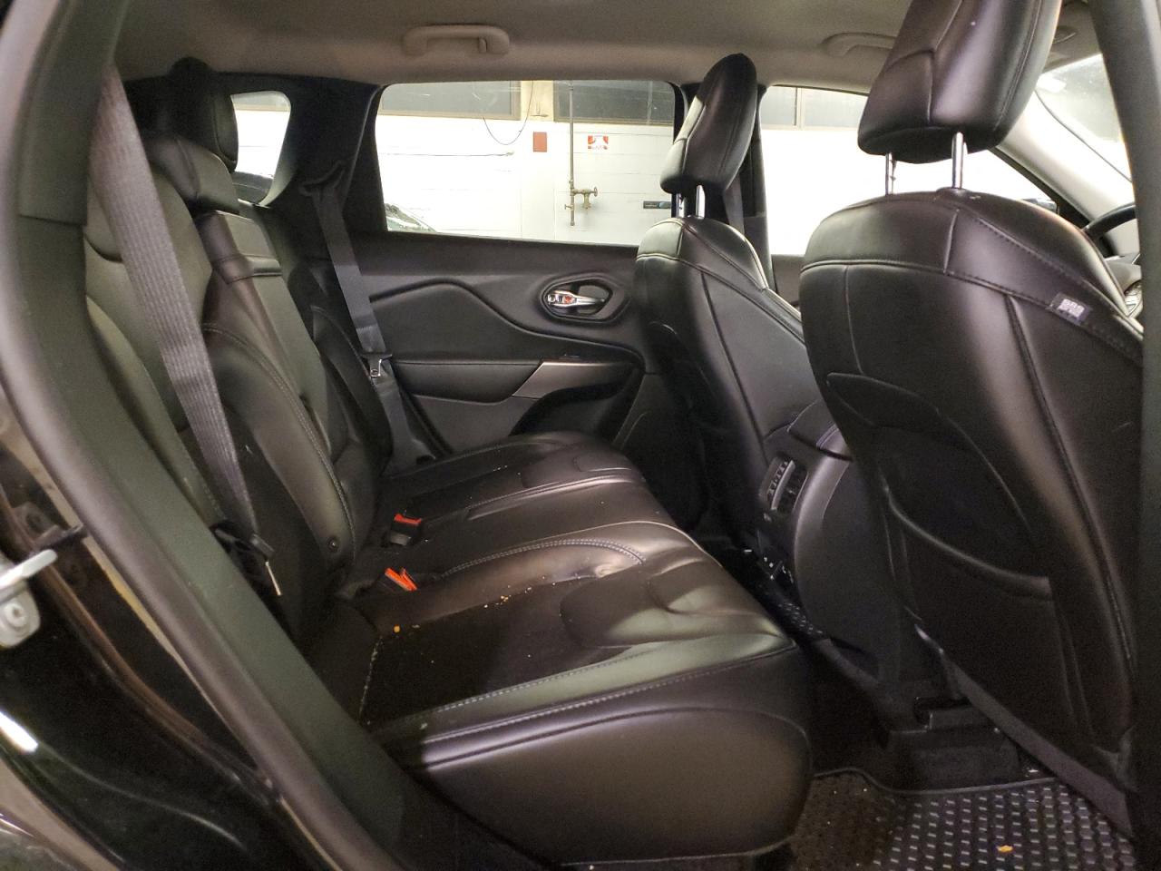 2019 Jeep Grand Cherokee VIN 1C4PJMLX1KD230010 Copart auction photo, side / rear end damage thumbnail 10