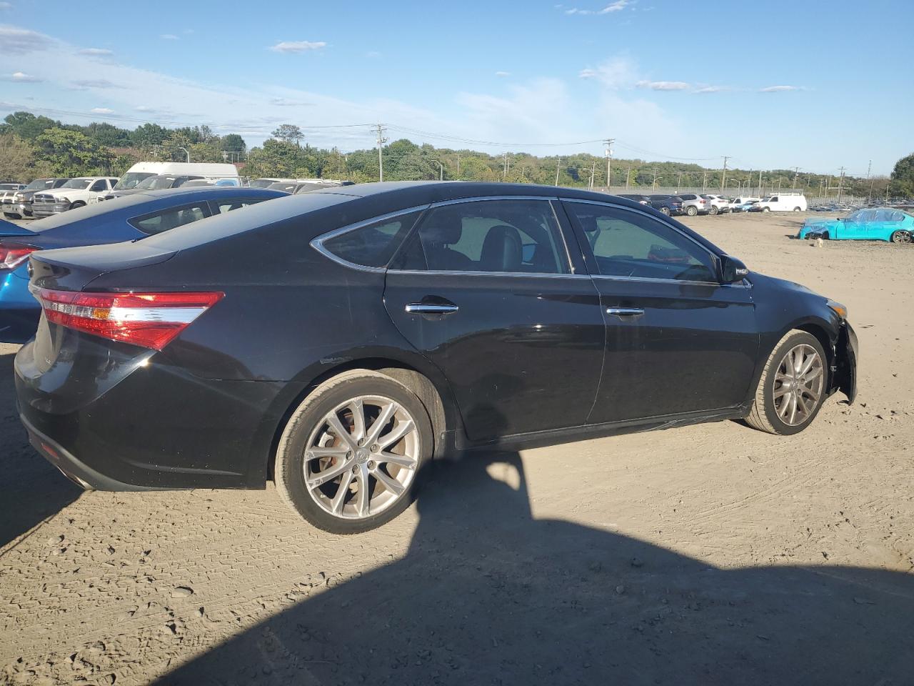 2013 Toyota Avalon VIN 4T1BK1EB8DU039609 Copart auction photo, front end / minor dent/scratches damage thumbnail 3