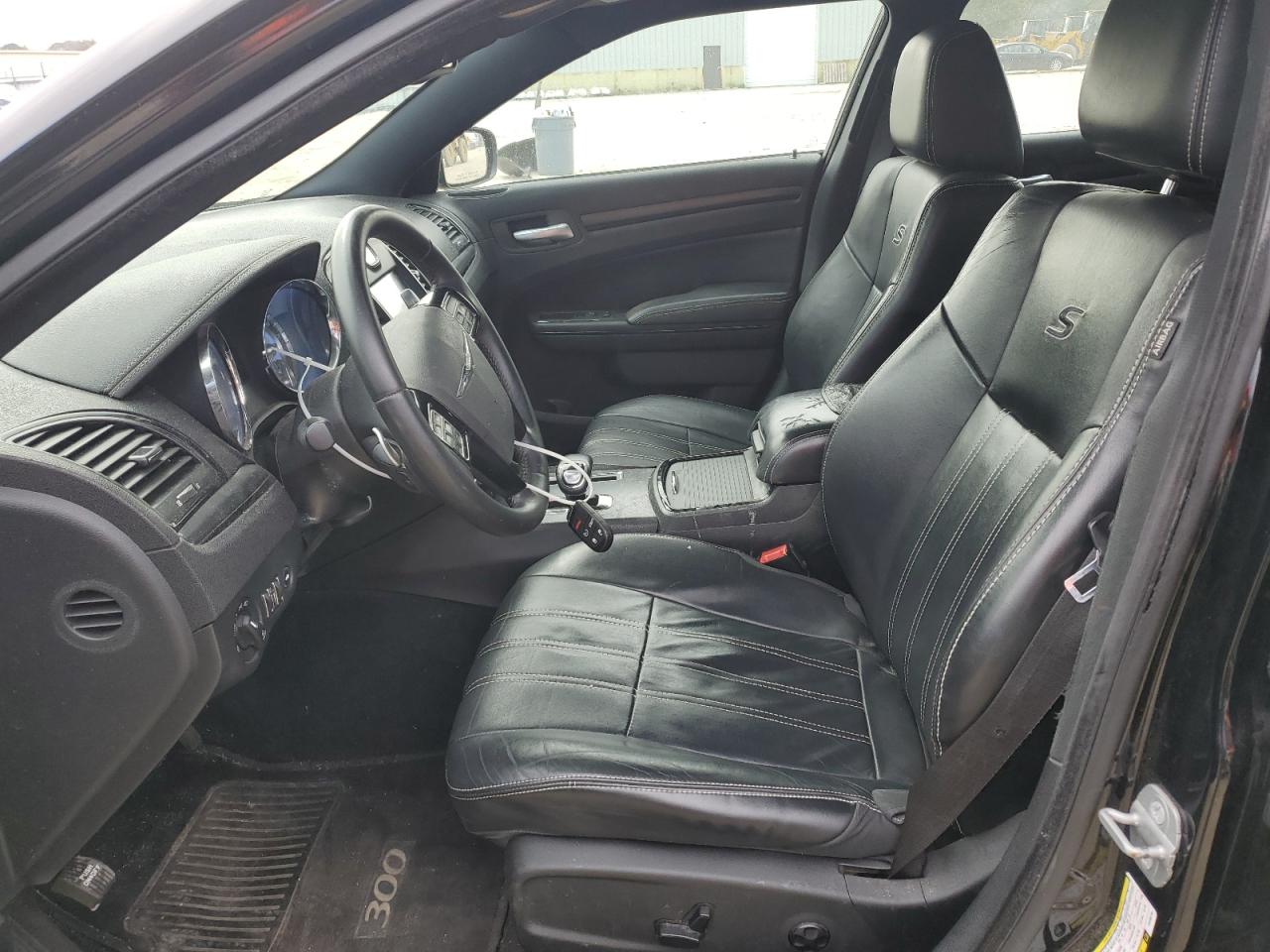 2014 Chrysler 300 VIN 2C3CCABG2EH286784 Copart auction photo, rear end / minor dent/scratches damage thumbnail 7