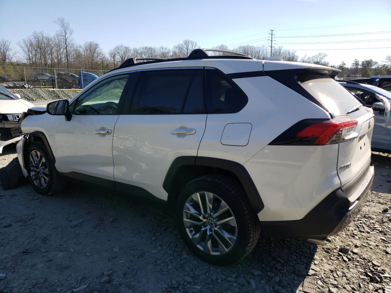 2019 Toyota RAV 4 VIN JTMN1RFV0KD014972 Copart auction photo, front end damage thumbnail 2