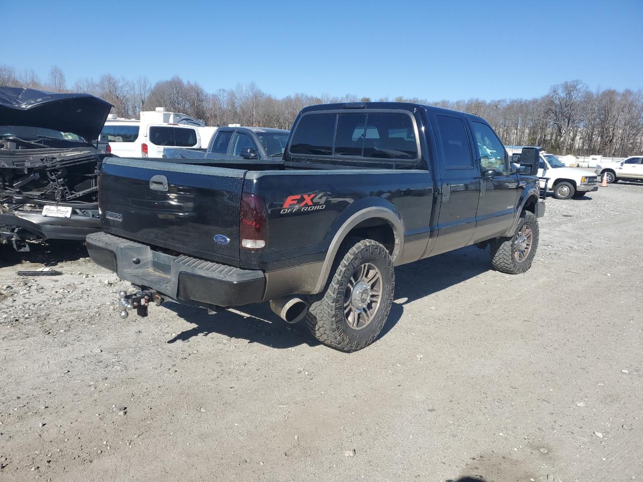 2006 Ford F250 VIN 1FTSW21P66EC79481 Copart auction photo, minor dent/scratches damage thumbnail 3
