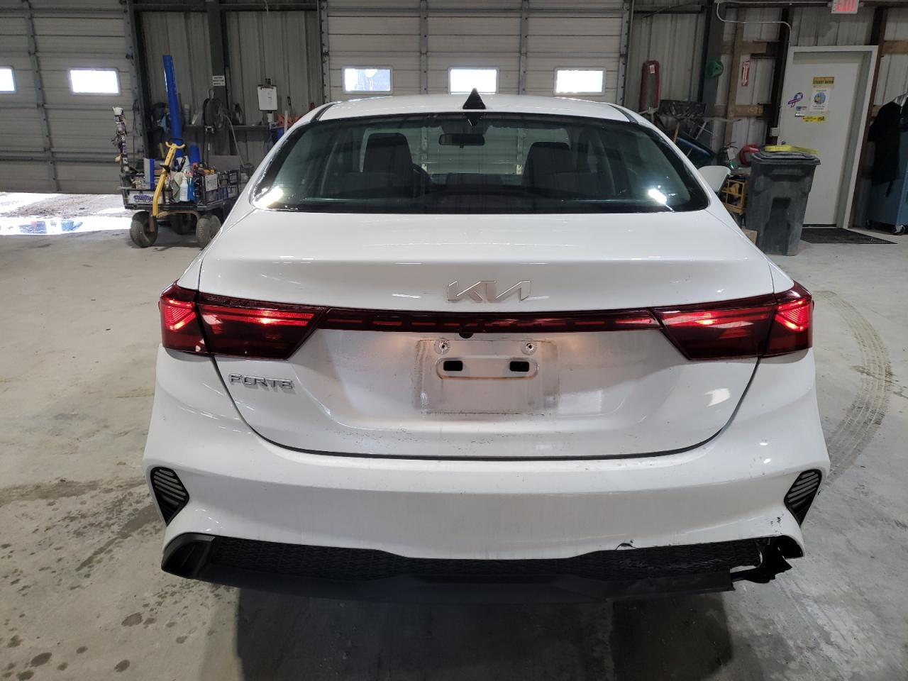 2024 KIA Forte VIN 3KPF24AD0RE820399 Copart auction photo, side / rear end damage thumbnail 6