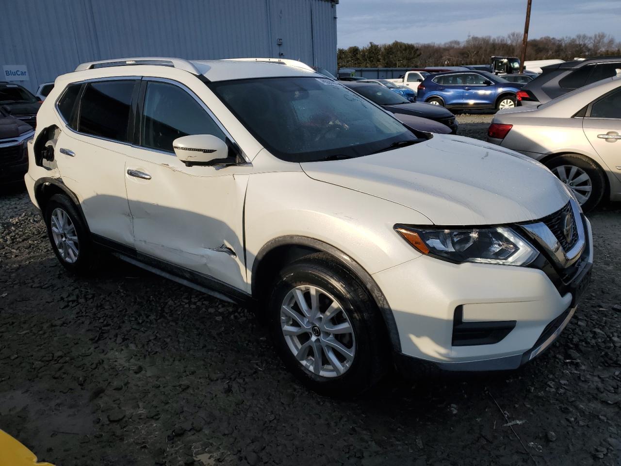 2018 Nissan Rogue VIN KNMAT2MV6JP592932 Copart auction photo, side damage thumbnail 4