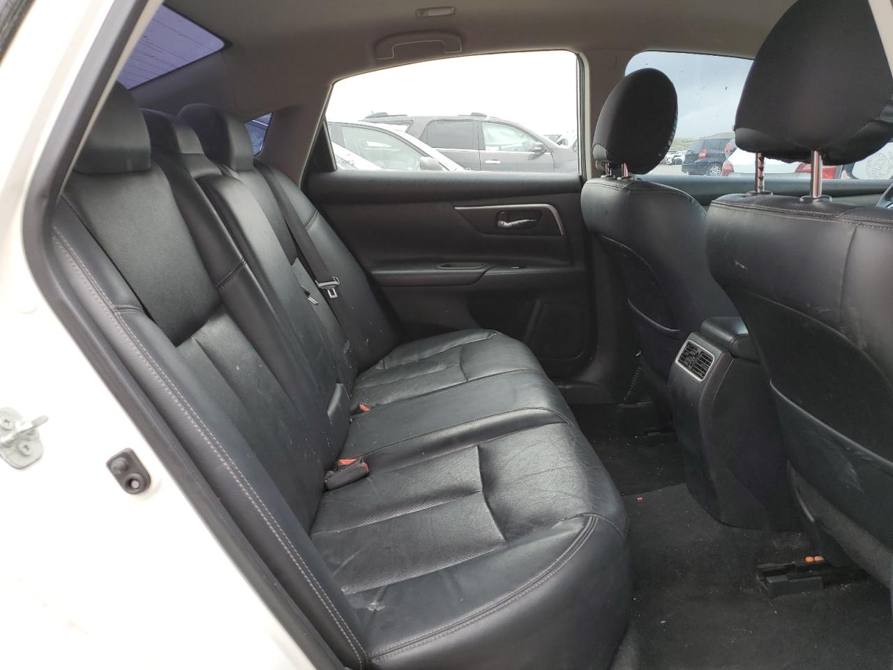2018 Nissan Altima VIN 1N4AL3AP2JC175087 Copart auction photo, normal wear / side damage thumbnail 10