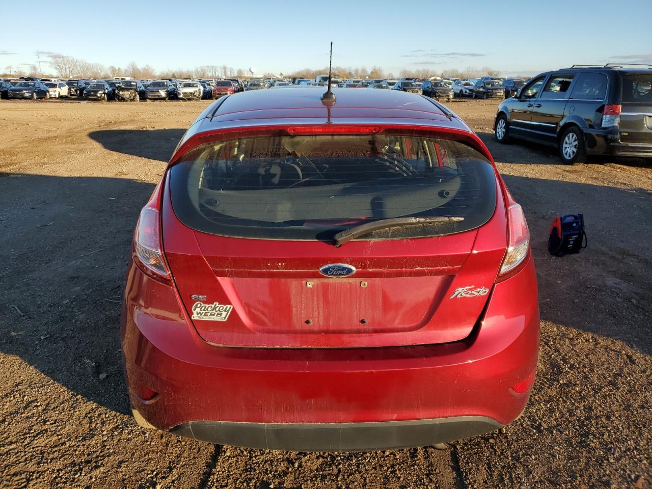 2015 Ford Fiesta VIN 3FADP4EJ6FM178707 Copart auction photo, front end damage thumbnail 6