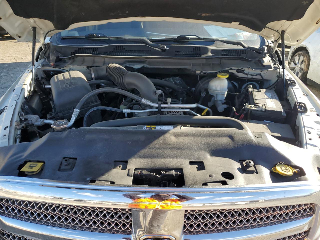 2017 RAM 1500 VIN 1C6RR7WT5HS535503 Copart auction photo, front end / minor dent/scratches damage thumbnail 13