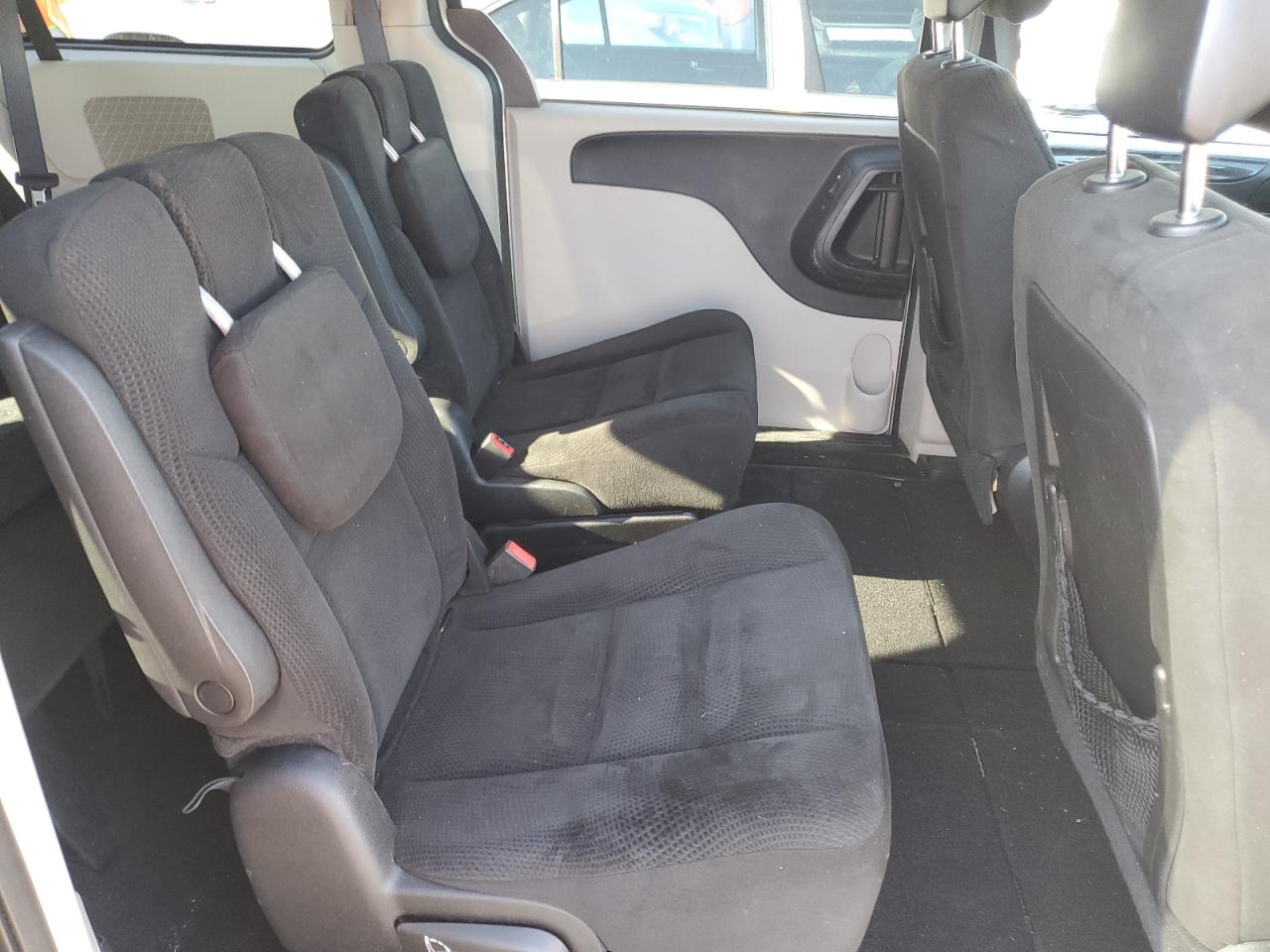 2016 Dodge Caravan VIN 2C4RDGCG0GR181422 Copart auction photo, water/flood damage thumbnail 11