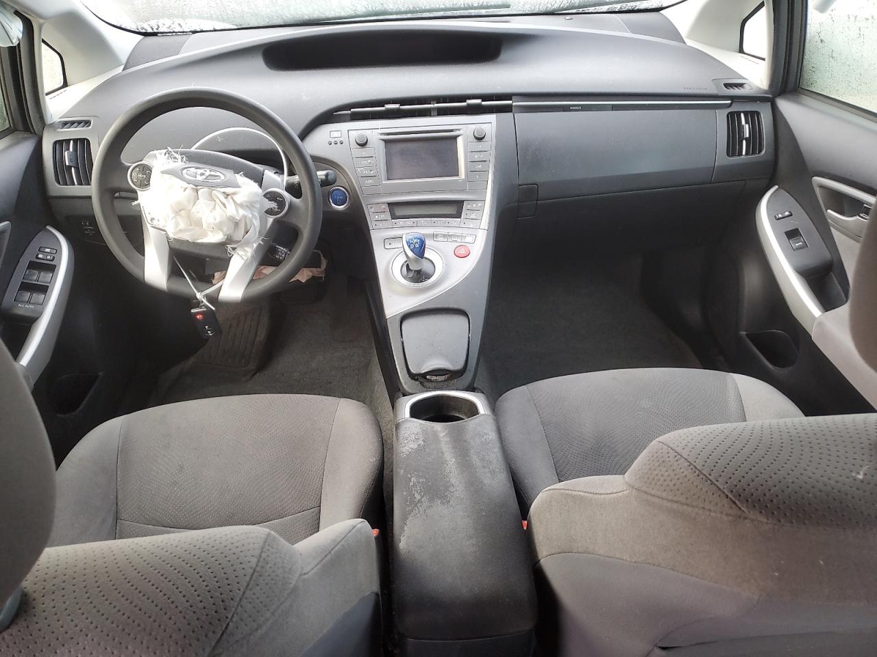 2015 Toyota Prius VIN JTDKN3DU5F1993491 Copart auction photo, front end / side damage thumbnail 8