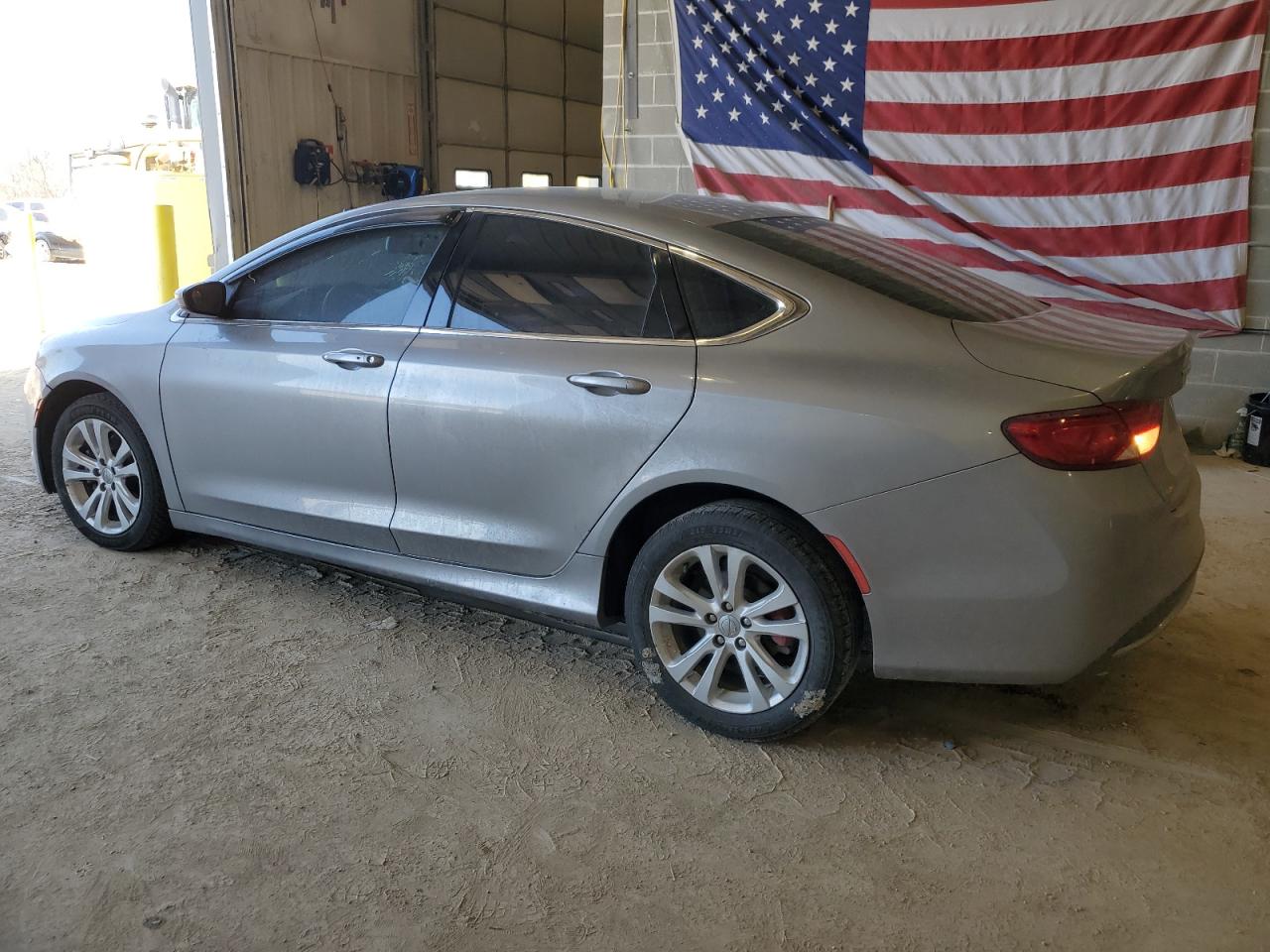 2016 Chrysler 200 VIN 1C3CCCAB7GN151036 Copart auction photo, front end / side damage thumbnail 2