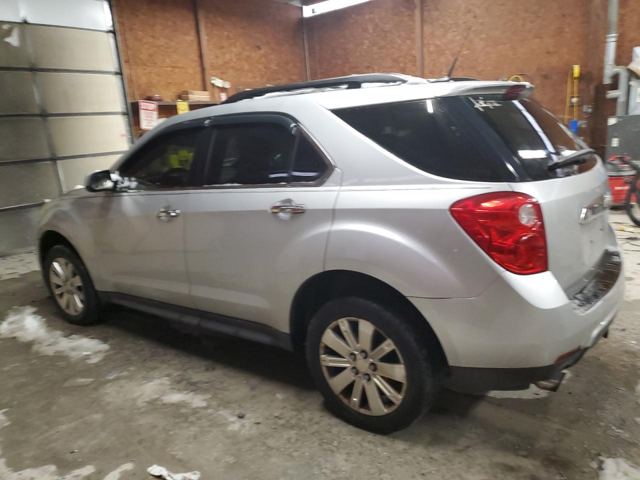 2011 Chevrolet Equinox VIN 2CNFLPE54B6394672 Copart auction photo, front end damage thumbnail 2