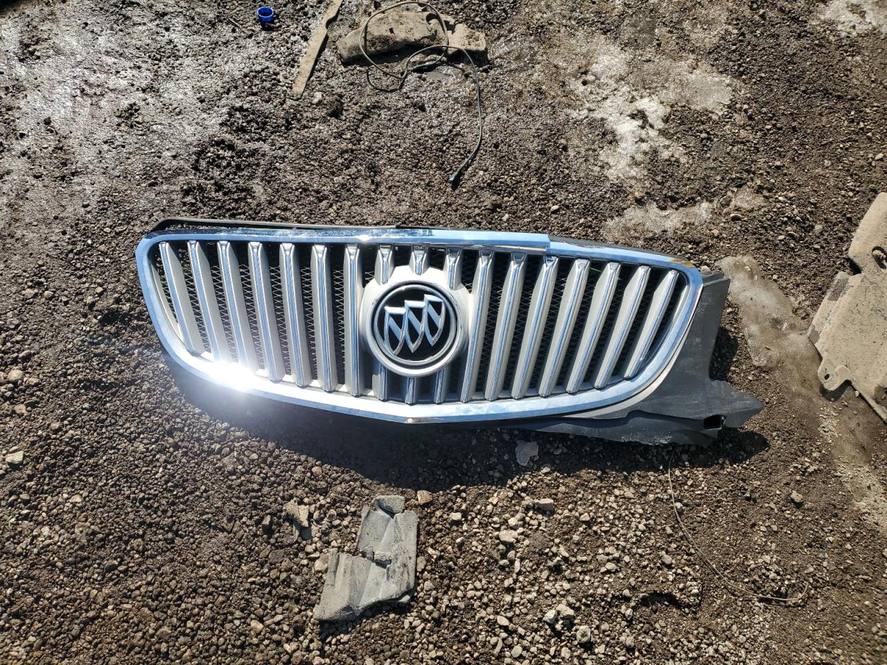 2011 Buick LaCrosse VIN 1G4GE5EDXBF276304 Copart auction photo, front end damage thumbnail 12