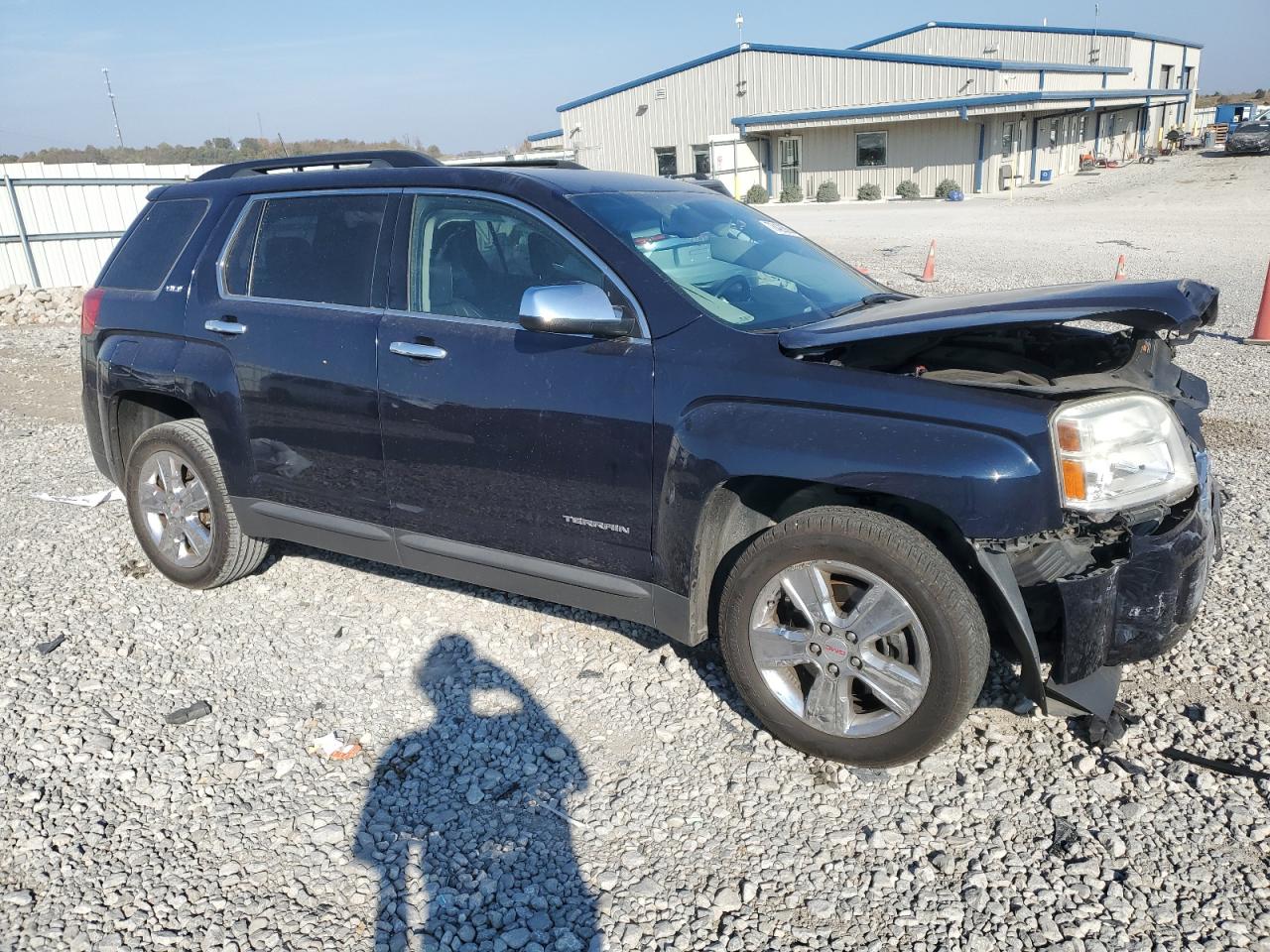 2015 GMC Terrain VIN 2GKALSEK7F6324049 Copart auction photo, front end / minor dent/scratches damage thumbnail 4