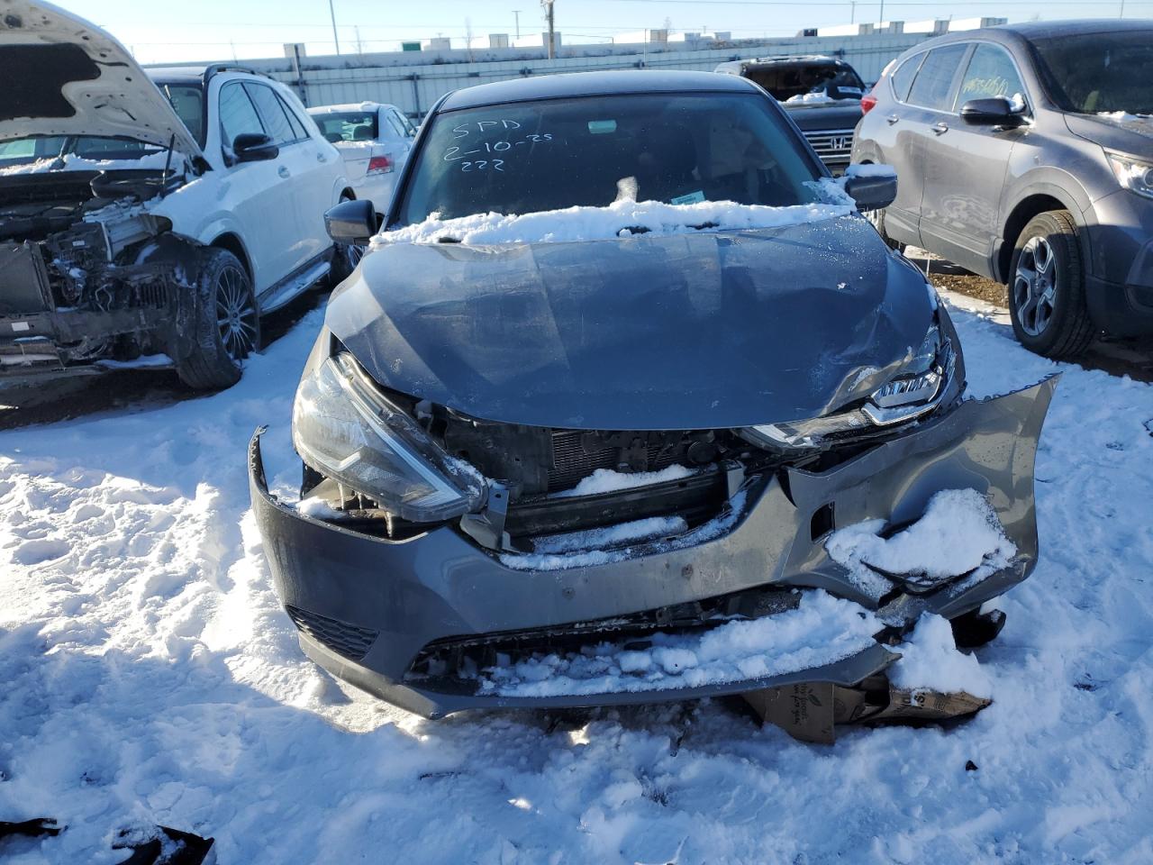 2016 Nissan Sentra VIN 3N1AB7APXGY322019 Copart auction photo, front end / minor dent/scratches damage thumbnail 5