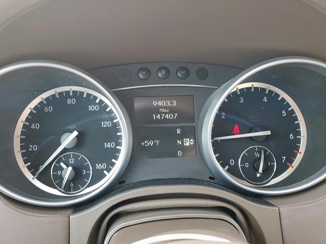 2011 Mercedes-Benz GL-klasse VIN 4JGBF7BE4BA648510 Copart auction photo, minor dent/scratches damage thumbnail 9