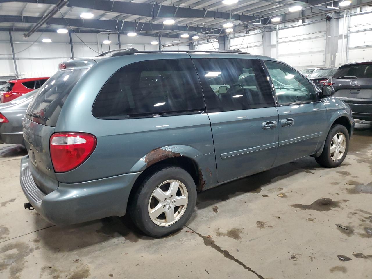 2006 Dodge Caravan VIN 2D4GP44L66R727702 Copart auction photo, normal wear damage thumbnail 3
