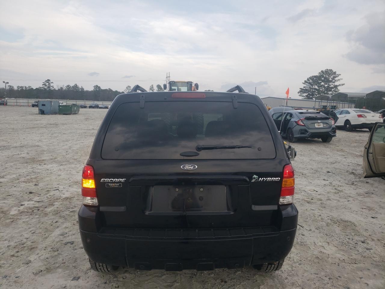 2007 Ford Escape VIN 1FMCU49HX7KB90305 Copart auction photo, side damage thumbnail 6