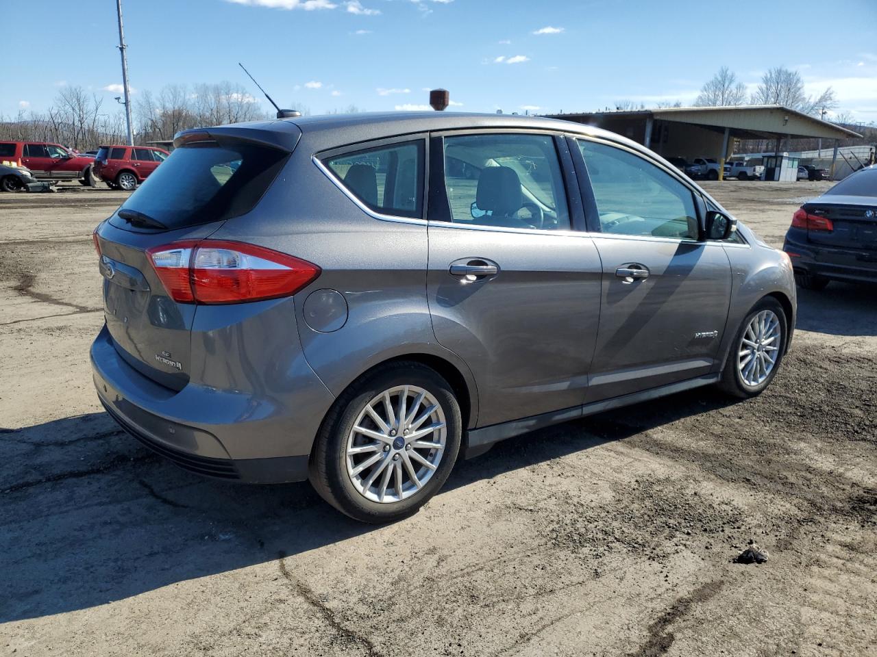 2014 Ford C-MAX VIN 1FADP5BU6EL505465 Copart auction photo, front end / side damage thumbnail 3