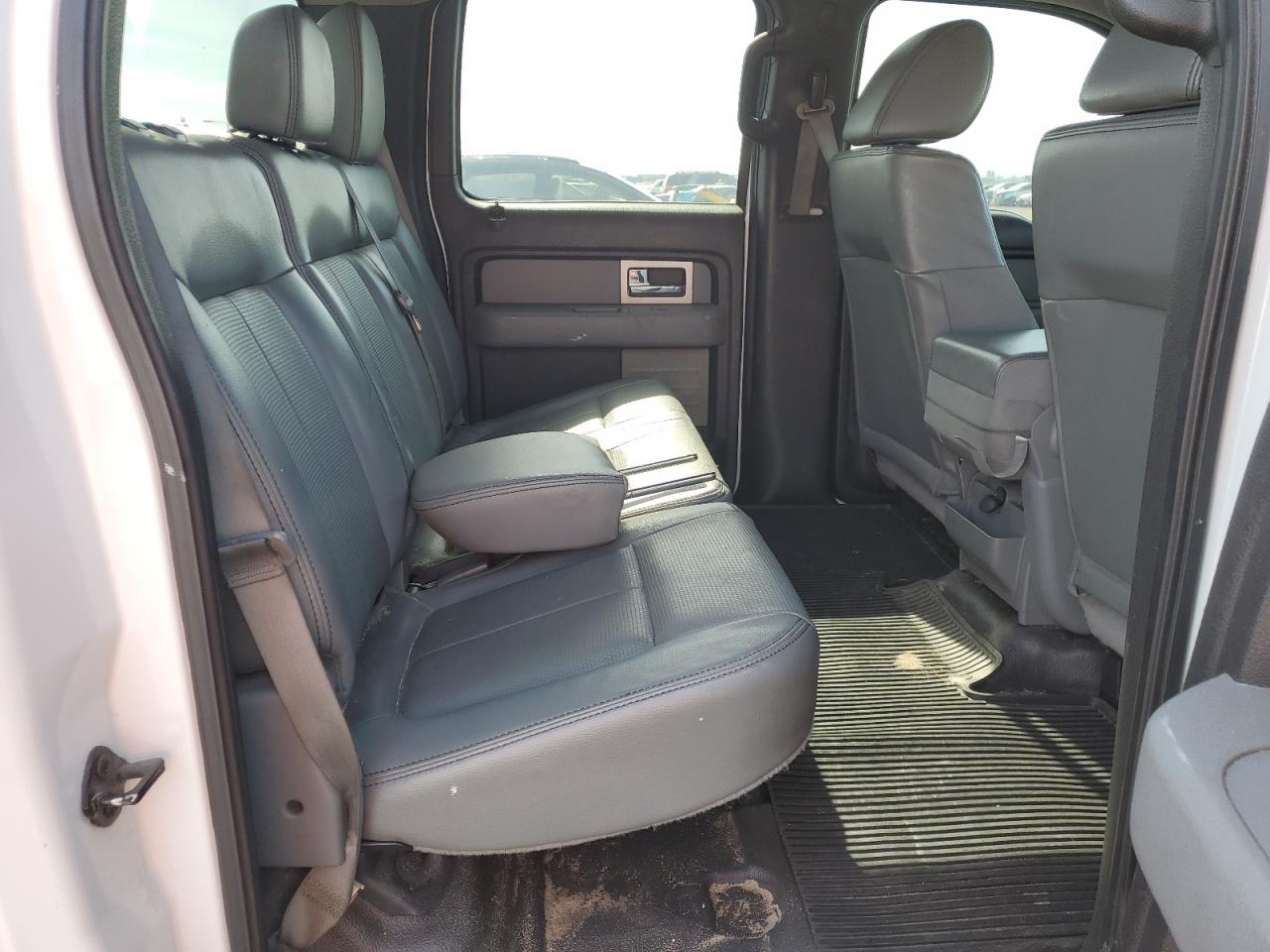 2011 Ford F-150 VIN 1FTFW1CF9BFB57556 Copart auction photo, front end / rear end damage thumbnail 10