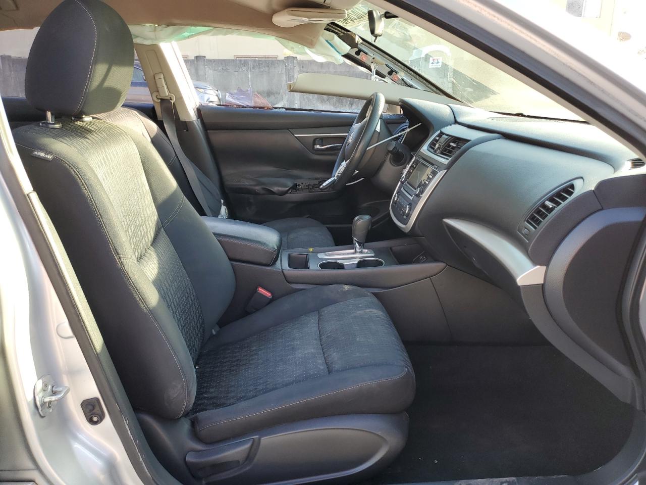 2016 Nissan Altima VIN 1N4AL3AP5GC192913 Copart auction photo, side / minor dent/scratches damage thumbnail 7