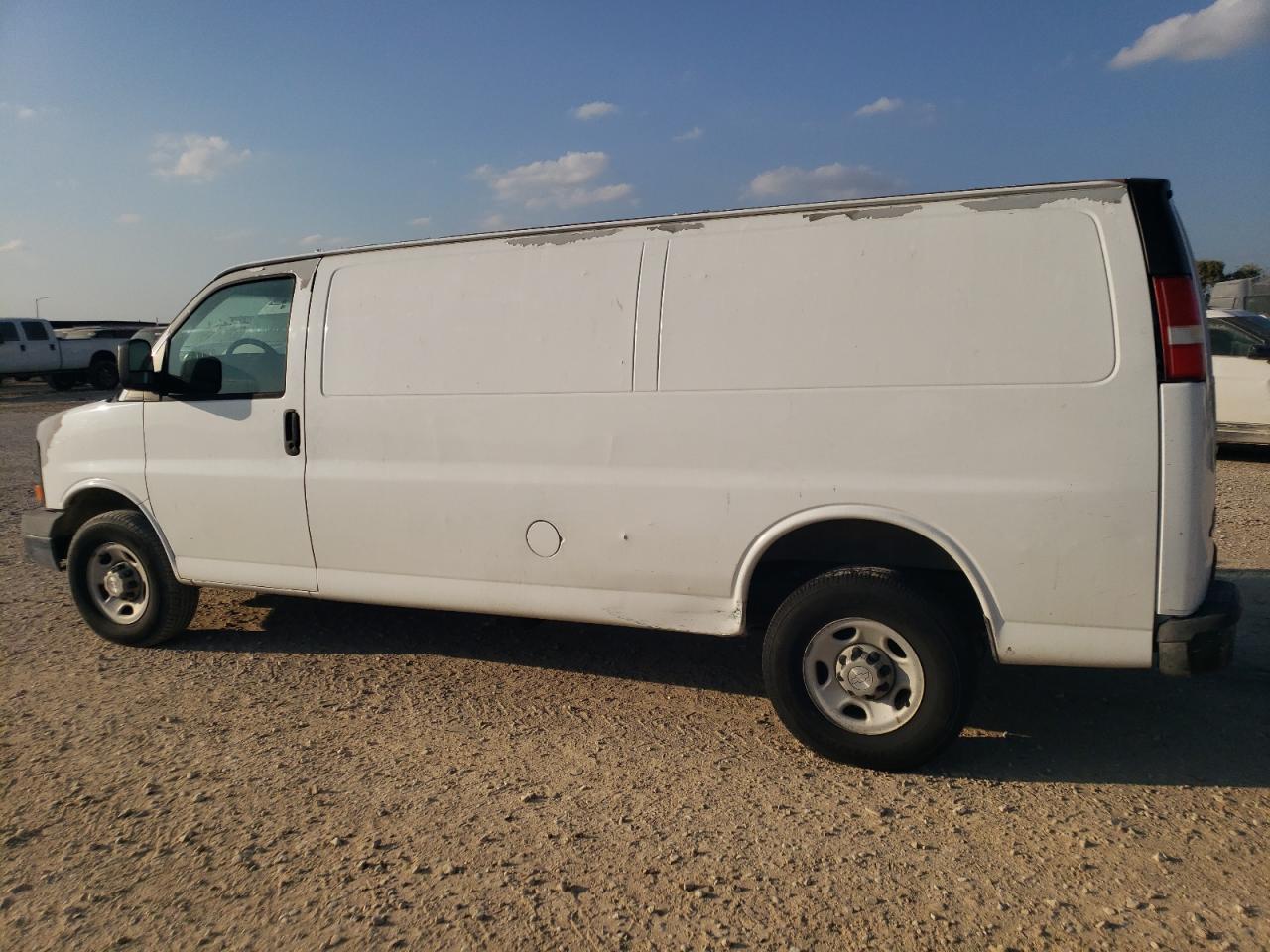 2009 Chevrolet Express VIN 1GCHG39C491132585 Copart auction photo, all over / vandalism damage thumbnail 2