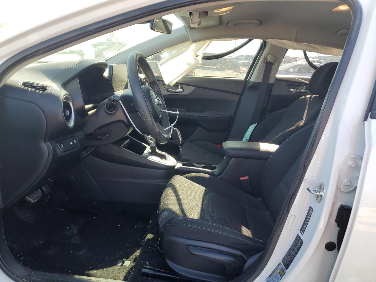 2019 KIA Forte VIN 3KPF24ADXKE104549 Copart auction photo, side / minor dent/scratches damage thumbnail 7