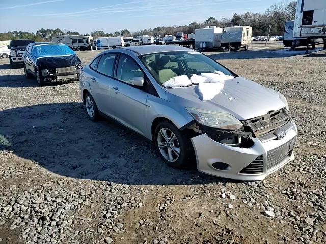2013 Ford Focus VIN 1FADP3F25DL198981 Copart auction photo, front end / minor dent/scratches damage thumbnail 11