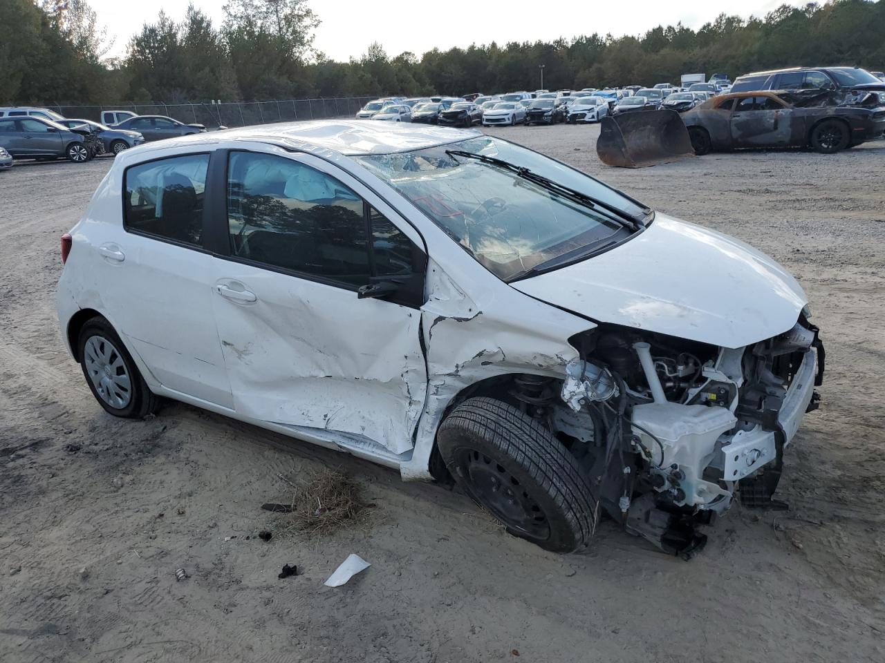 2017 Toyota Yaris VIN VNKKTUD35HA084972 Copart auction photo, all over damage thumbnail 4