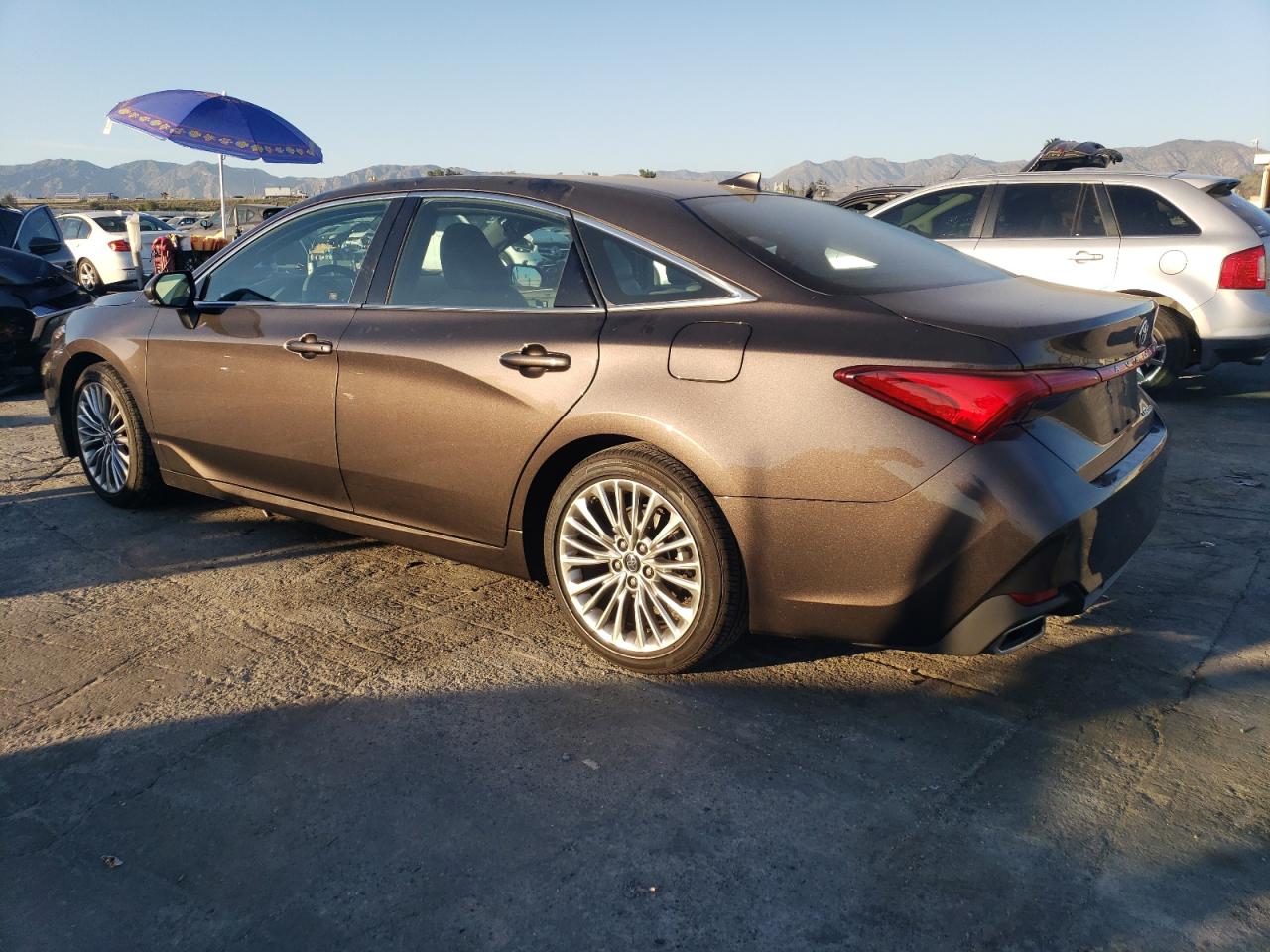2019 Toyota Avalon VIN 4T1BZ1FB2KU007732 Copart auction photo, side damage thumbnail 2