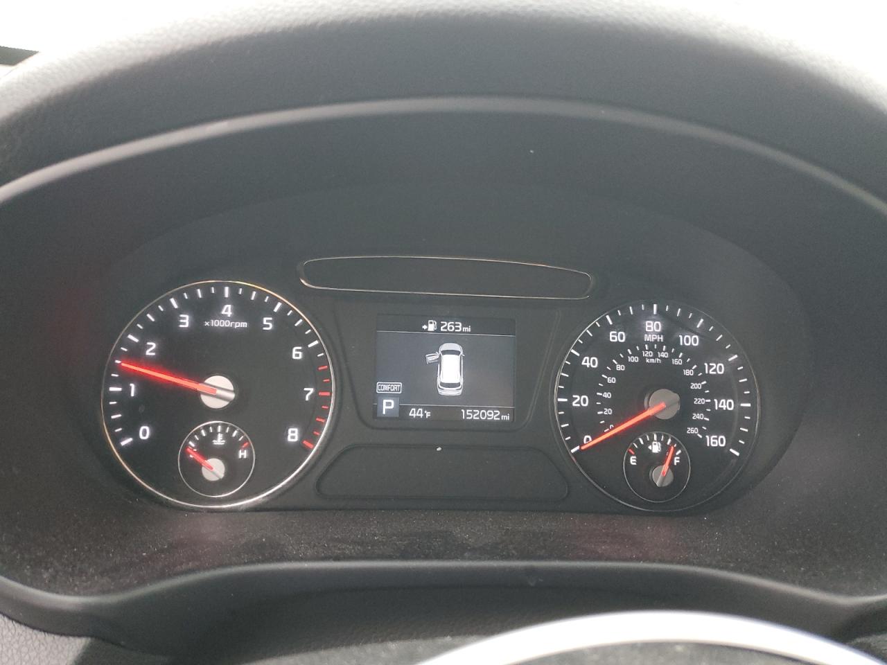 2019 KIA Sorento VIN 5XYPG4A36KG575632 Copart auction photo, front end / rear end damage thumbnail 9